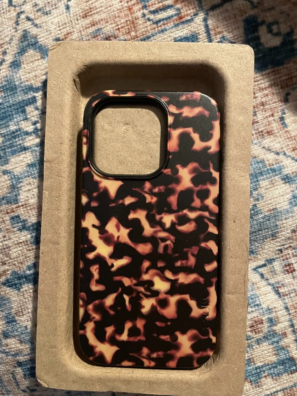 NIB Casely Case for iPhone 15 Pro Tortoise Shell Design